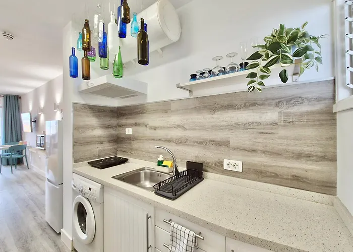 Appartement Marina Mirage *
